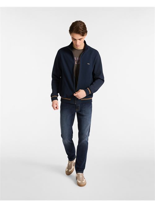  HARMONT & BLAINE | FRP180021861/801